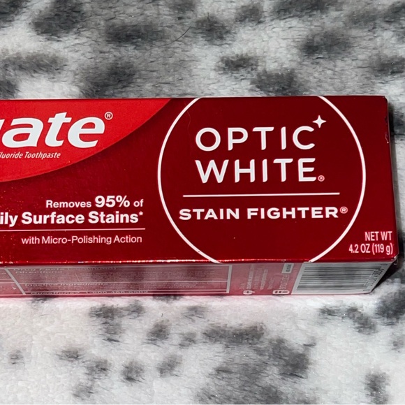 Colgate Optic White Toothpaste Bundle - Picture 3 of 10